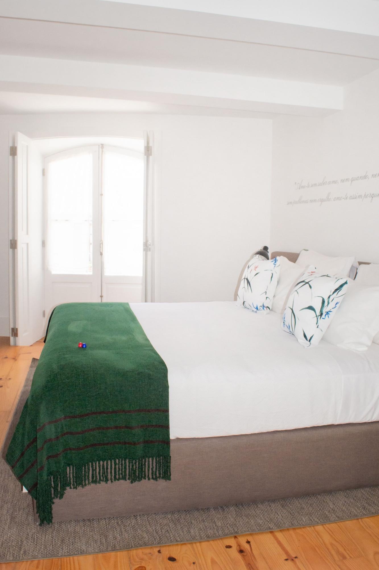 Trovador Guest House Guimaraes Ngoại thất bức ảnh