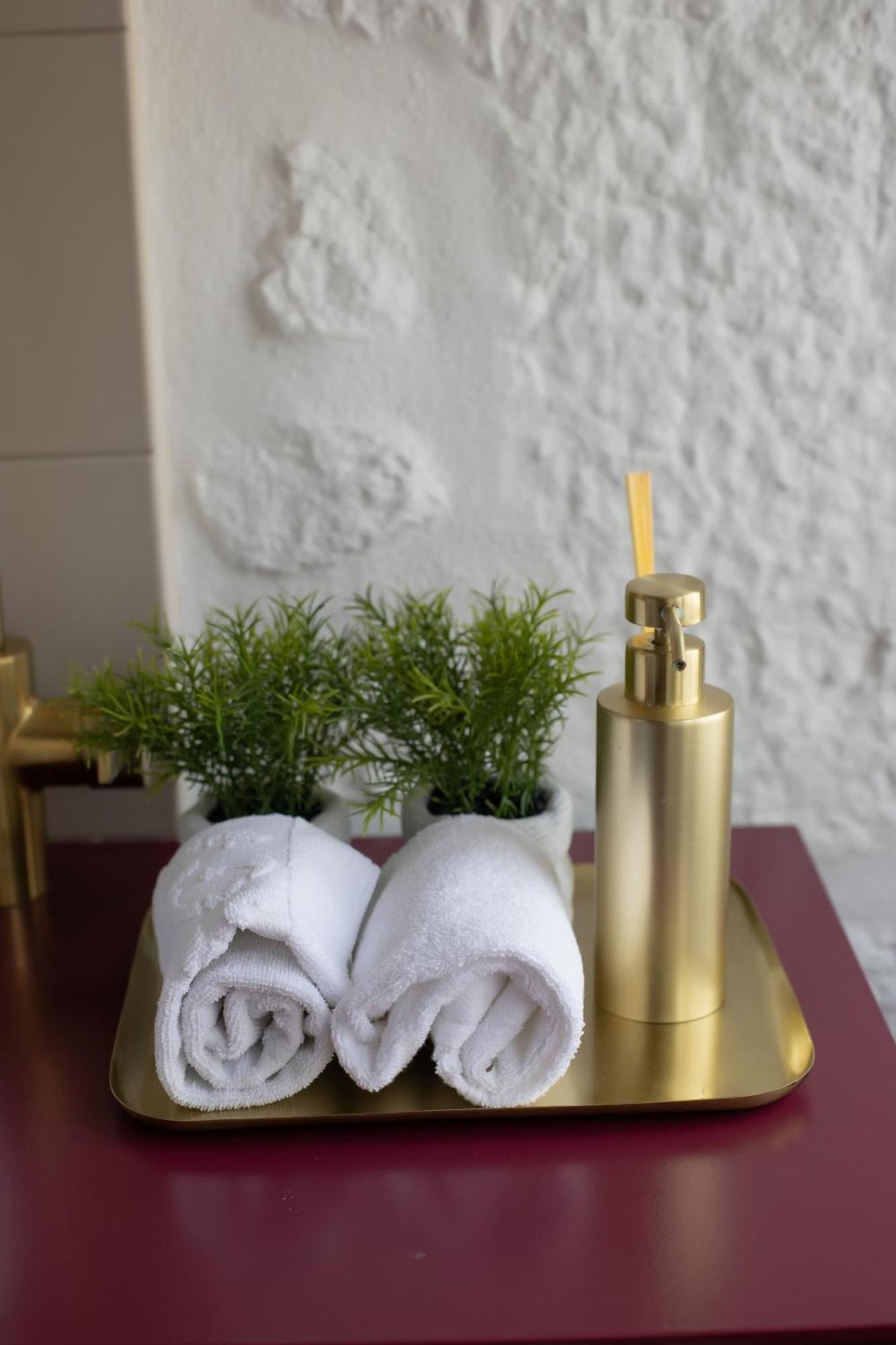 Trovador Guest House Guimaraes Ngoại thất bức ảnh